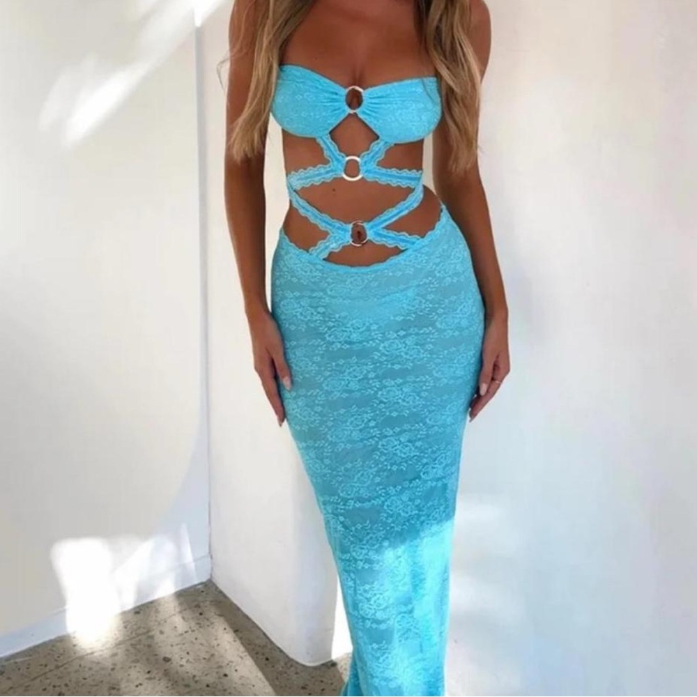Blue Sleeveless Sweetheart Bodycon Dress